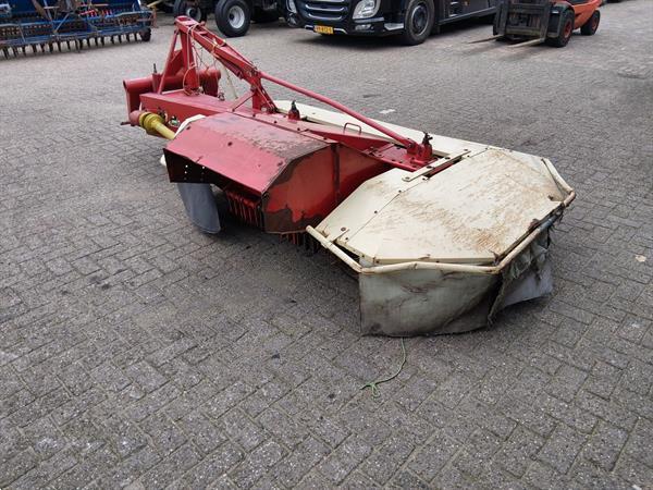 Grote foto pz cm 212 grasmaaier met kneuzer agrarisch maaiers