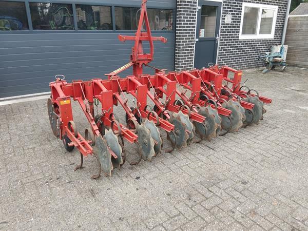 Grote foto gruse schoffelmachine 6 rijen agrarisch onkruidbestrijding