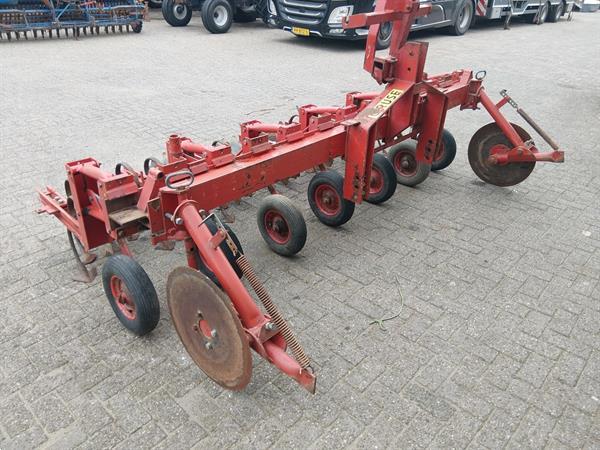 Grote foto gruse schoffelmachine 6 rijen agrarisch onkruidbestrijding
