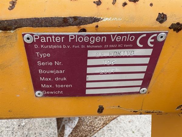 Grote foto panter diepploeg agrarisch ploegen