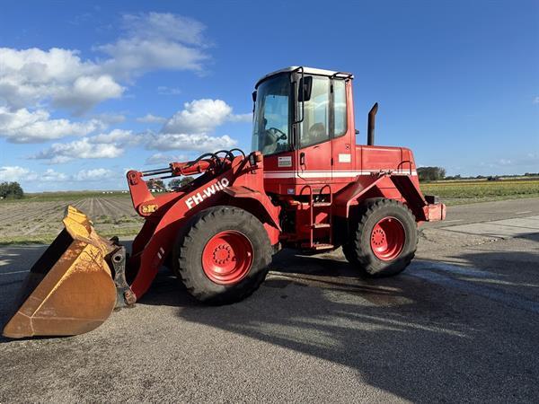 Grote foto fiat hitachi fh w110 agrarisch shovels