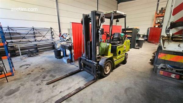 Grote foto clark gps25 heftruck op gas onbekend agrarisch heftrucks