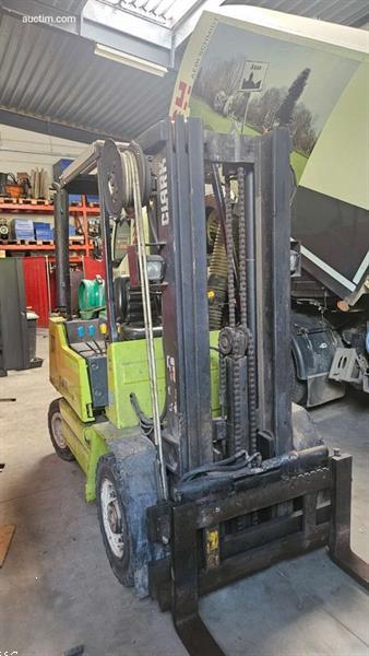 Grote foto clark gps25 heftruck op gas onbekend agrarisch heftrucks