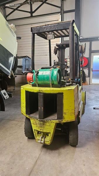 Grote foto clark gps25 heftruck op gas onbekend agrarisch heftrucks