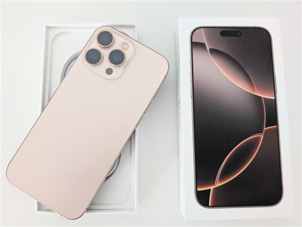 Grote foto apple iphone 16 pro max 256 gb titanium sand telecommunicatie apple iphone