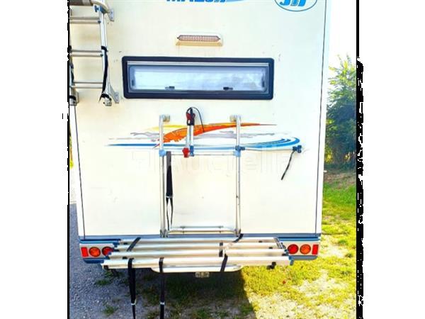 Grote foto stacaravan maesss 7570lx 2004 153.190 km caravans en kamperen campers
