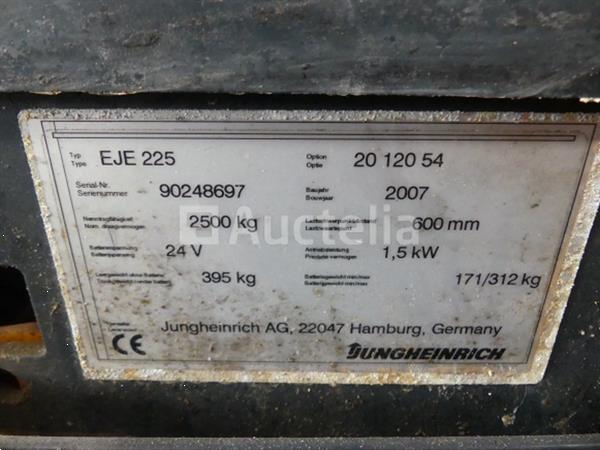 Grote foto pallettruck bij jungheinrich eje225 doe het zelf en verbouw hefwerktuigen