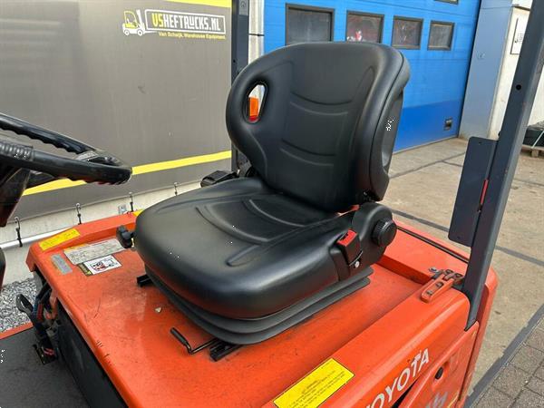 Grote foto vs 22415 elektrische triplex heftruck toyota 5fbe15 sideshift agrarisch heftrucks