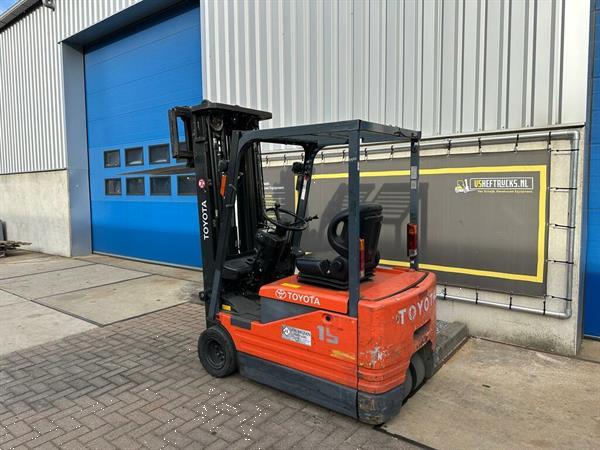 Grote foto vs 22415 elektrische triplex heftruck toyota 5fbe15 sideshift agrarisch heftrucks