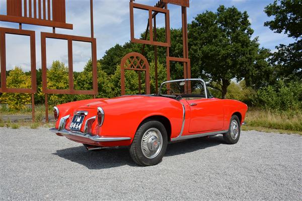 Grote foto fiat 1200 spider cabriolet 1959 auto fiat