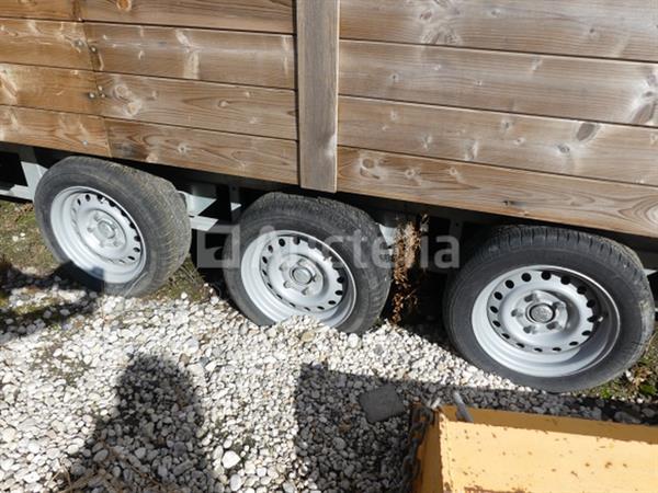 Grote foto aanhanger met tiny house syma sta02 agrarisch aanhangwagens