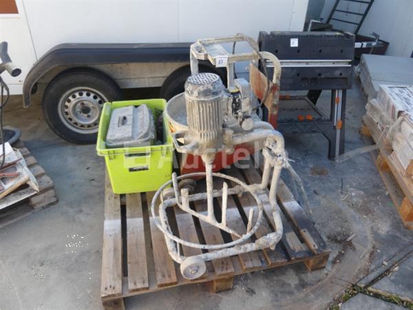 Grote foto 2 draagbare mixers doe het zelf en verbouw gereedschappen en machines