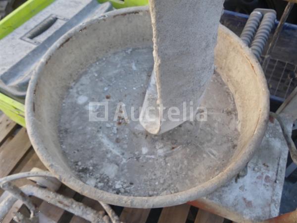 Grote foto 2 draagbare mixers doe het zelf en verbouw gereedschappen en machines