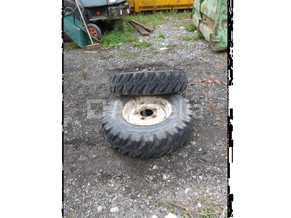 Grote foto 2 wielen voor pirelli fs40 bouwmachines agrarisch wielen