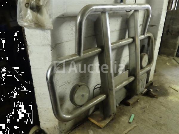 Grote foto vrachtwagen bullbar doe het zelf en verbouw onderdelen en accessoires