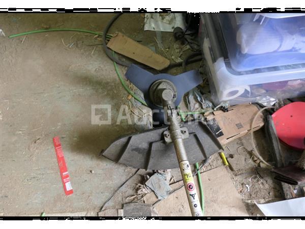 Grote foto power plus poweg8011 benzine bosmaaier tuin en terras overige tuin en terras