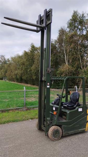 Grote foto jungheinrich efg215 1.25 ton 3 wieler elektrisch mast 2f339 3074 agrarisch heftrucks
