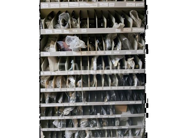 Grote foto nieuwe peugeot scooter onderdelen 217 stuks doe het zelf en verbouw overige doe het zelf en verbouw