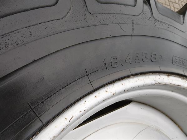 Grote foto deutz fahr wielen 18.4 r38 agrarisch wielen