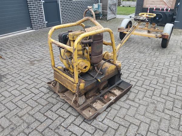 Grote foto vibromax ats 6002 trilplaat met aanhanger doe het zelf en verbouw overige doe het zelf en verbouw