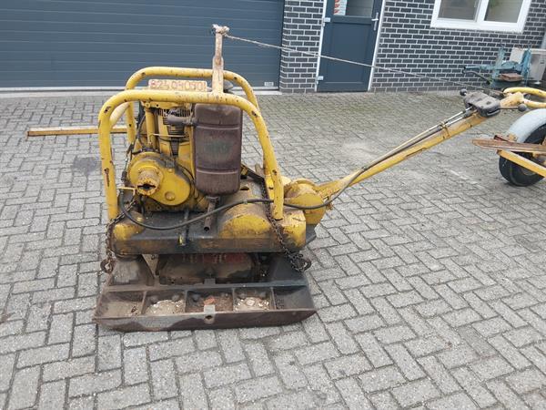 Grote foto vibromax ats 6002 trilplaat met aanhanger doe het zelf en verbouw overige doe het zelf en verbouw