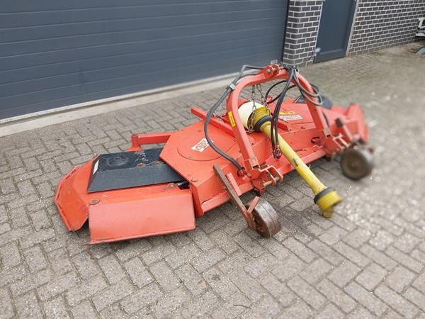 Grote foto votex vario 280 weidebloter agrarisch maaiers