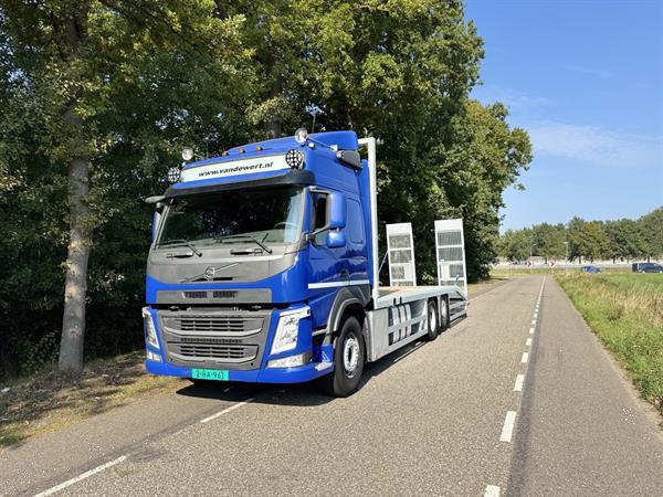 Grote foto volvo fm370 6x2 machine transporter oprij vrachtwagen 2019 euro 6 550dkm steering wheel doe het zelf en verbouw vrachtwagens
