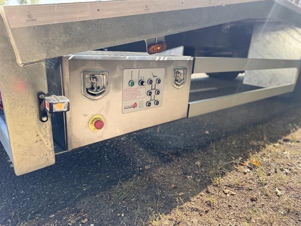 Grote foto volvo fm370 6x2 machine transporter oprij vrachtwagen 2019 euro 6 550dkm steering wheel doe het zelf en verbouw vrachtwagens