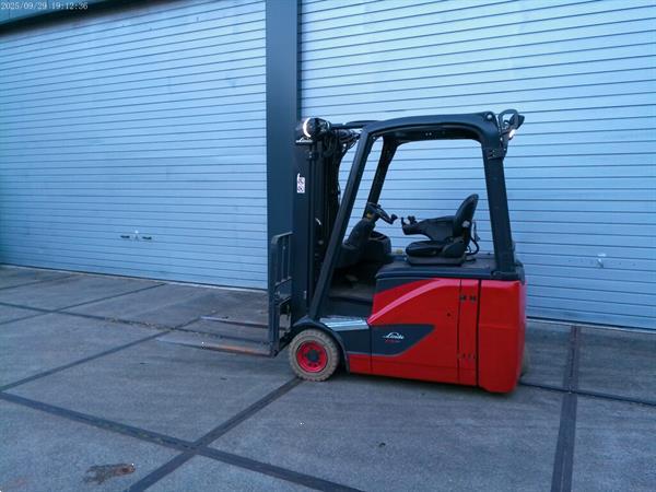 Grote foto linde e16 evo agrarisch heftrucks