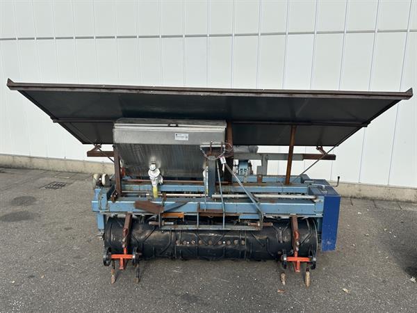 Grote foto perdu plantmachine 3 rijen agrarisch zaaimachines