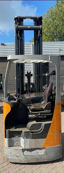 Grote foto still reachtruck doe het zelf en verbouw hefwerktuigen