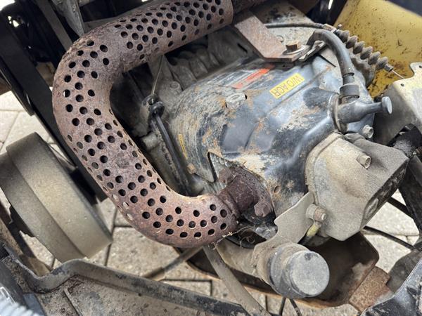 Grote foto golfcar clubcar presedent zwart 2 zits benzine golfkar cart motoren buggy en quad