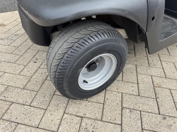 Grote foto golfcar clubcar presedent zwart 2 zits benzine golfkar cart motoren buggy en quad