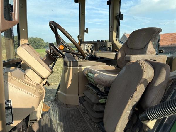 Grote foto john deere 6110 superkruip agrarisch tractoren