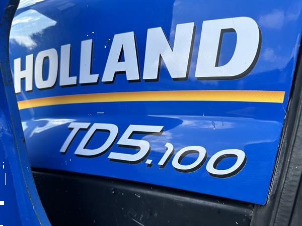 Grote foto new holland td5.100 agrarisch tractoren