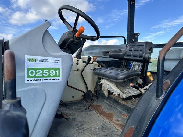 Grote foto new holland td5.100 agrarisch tractoren