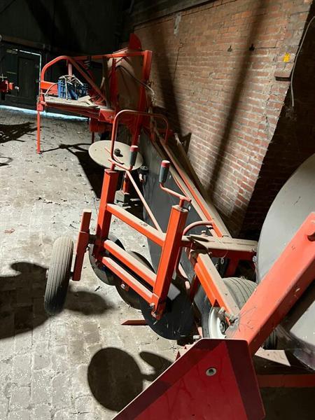 Grote foto inundatie schotjes plaatser en uithaler agrarisch akkerbouw