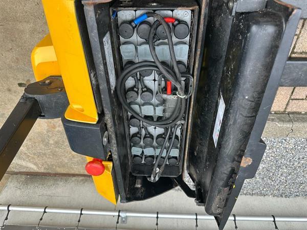 Grote foto vs 22414 elektrische palletwagen hyster p2.2 bj2017 doe het zelf en verbouw hefwerktuigen