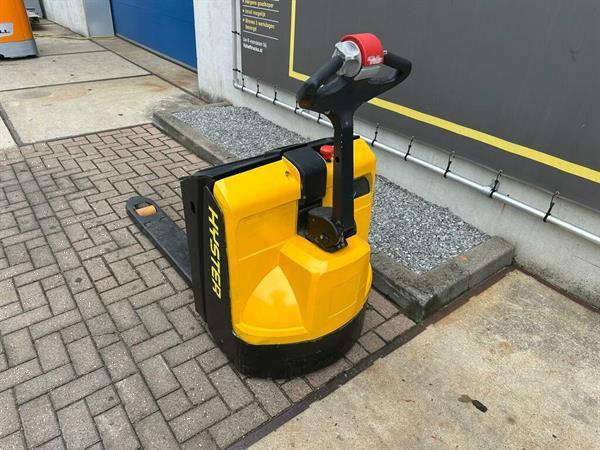 Grote foto vs 22414 elektrische palletwagen hyster p2.2 bj2017 doe het zelf en verbouw hefwerktuigen
