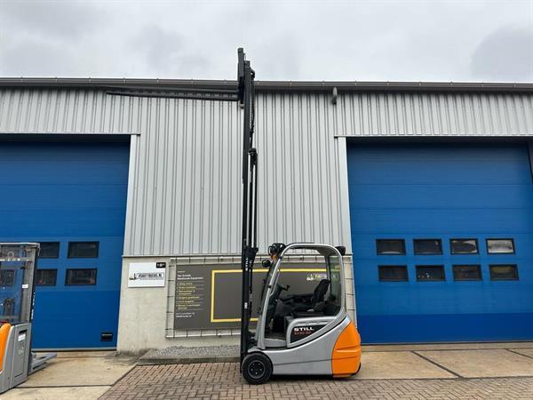 Grote foto vs 22418 elektrische triplex heftruck still rx20 20 weinig uren agrarisch heftrucks