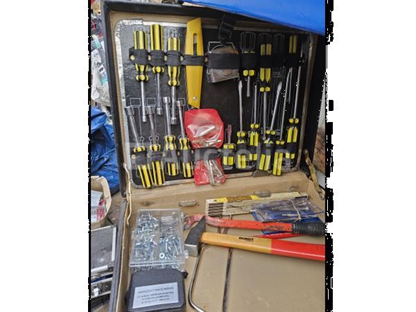 Grote foto gereedschapskoffer doe het zelf en verbouw onderdelen en accessoires