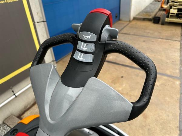 Grote foto vs 22422 elektrische triplex stapelaar still exvsf14 5016mm doe het zelf en verbouw hefwerktuigen
