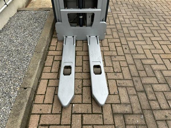 Grote foto vs 22424 elektrische triplex stapelaar still exvsf14 5016mm doe het zelf en verbouw hefwerktuigen
