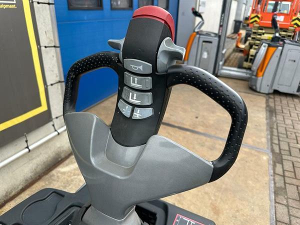 Grote foto vs 22425 elektrische duo stapelaar still bj2021 1.724mm weinig uren doe het zelf en verbouw hefwerktuigen