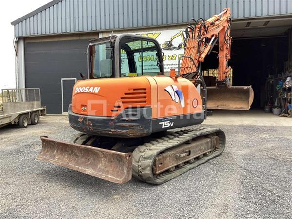 Grote foto doosan rupskraan 2008 4.306 uur agrarisch shovels
