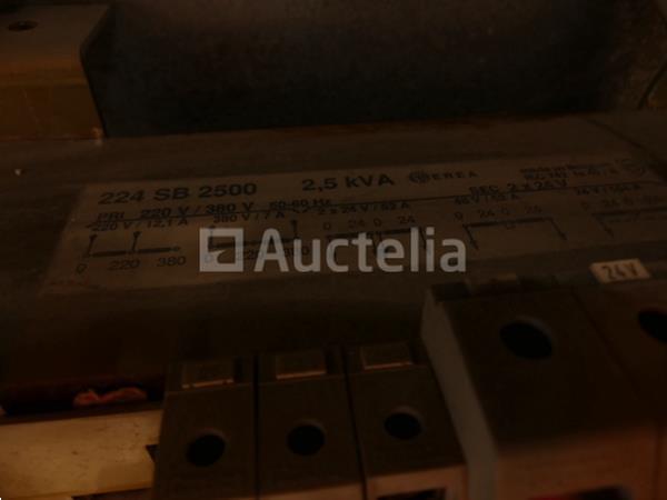 Grote foto 3 transformatoren van 2 5 kva in bouwkast doe het zelf en verbouw onderdelen en accessoires