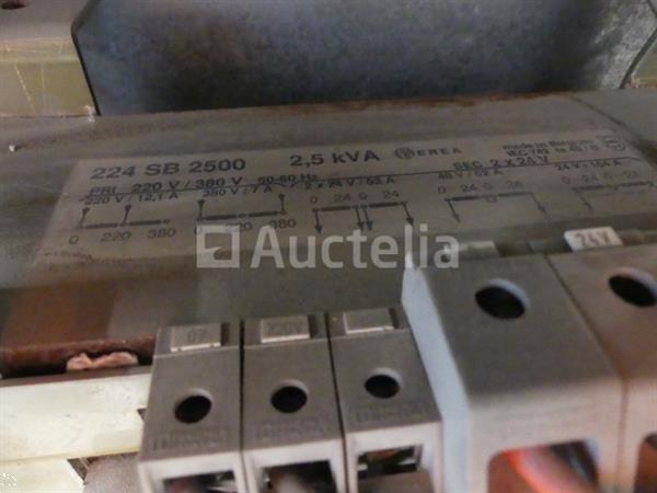 Grote foto 3 transformatoren van 2 5 kva in bouwkast doe het zelf en verbouw onderdelen en accessoires