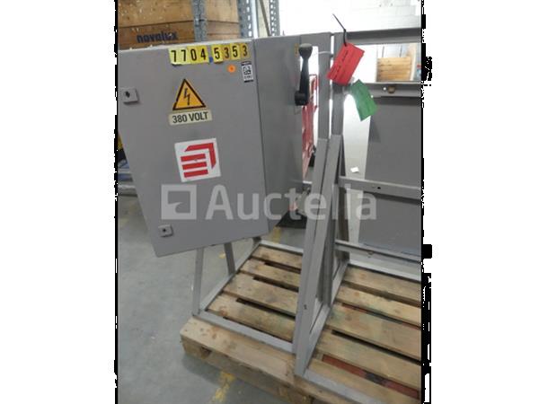 Grote foto 2 elektrische kasten op de bouwplaats doe het zelf en verbouw onderdelen en accessoires