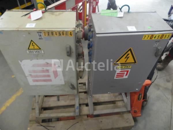 Grote foto 2 elektrische kasten op de bouwplaats doe het zelf en verbouw onderdelen en accessoires