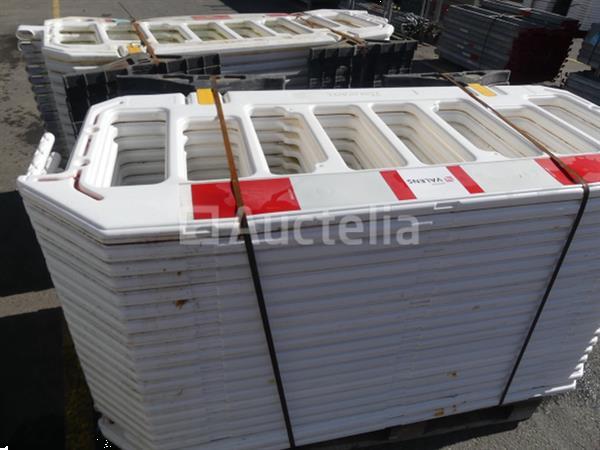 Grote foto 20 pvc bouwbarri res doe het zelf en verbouw onderdelen en accessoires